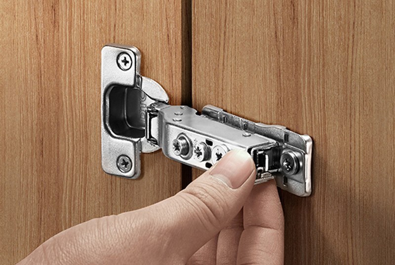 DTC - Pivot-Pro C-80 - 45° Hinge - Soft-Close - Specialized Overlay -  Screw-On Install - Handles & More